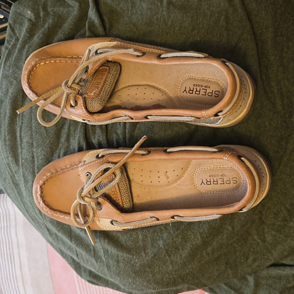 Sperry shoes